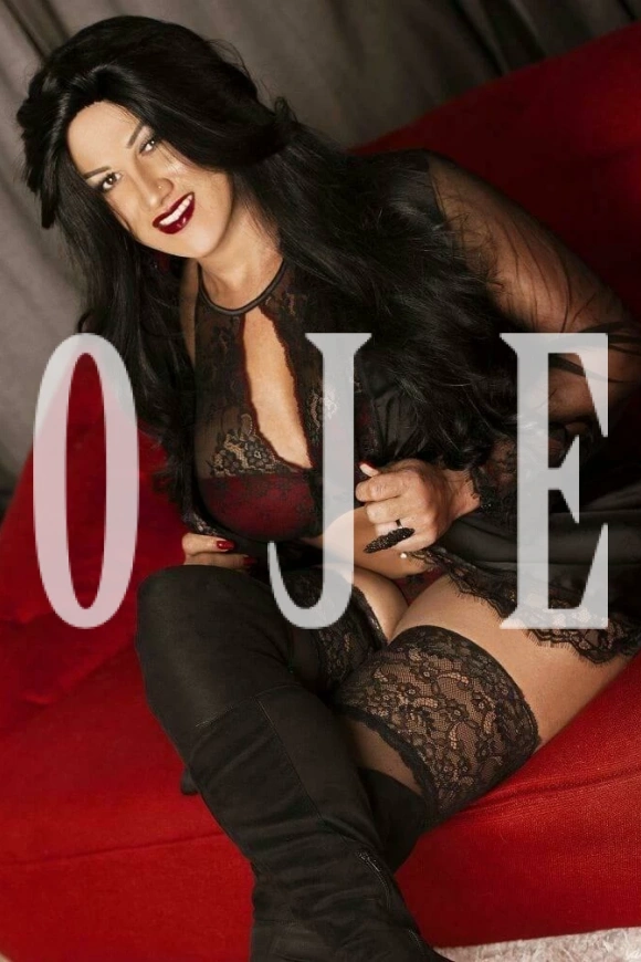 Fetichismo, Massagem erótica, Namoradinha, Sexcam, Atenção à casais: travesti em Póvoa de Varzim