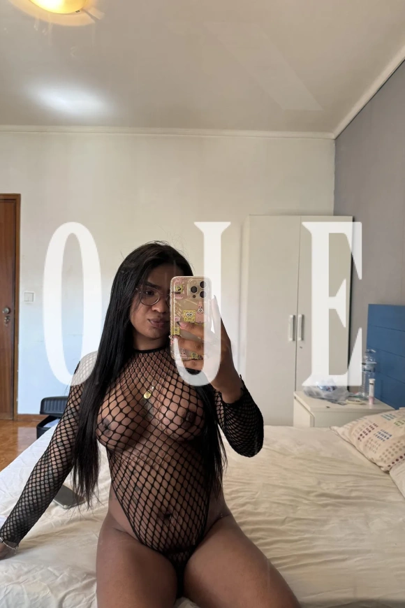Fetichismo, Namoradinha, Despedida de solteiro, Sexcam: travesti em Évora
