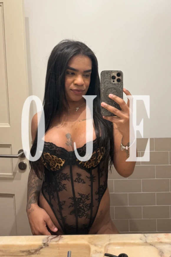 Duda, travesti em Évora 930576244